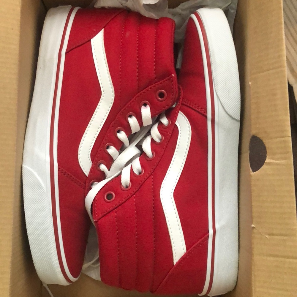Ward Hi Vans